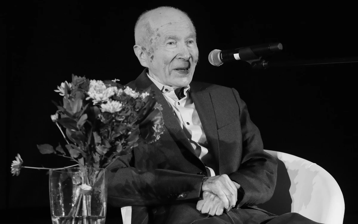 Piotr Wierzbicki, dziennikarz, publicysta i działacz opozycji demokratycznej w czasach PRL, zmarł w piątek rano w wieku 90 lat. Były redaktor naczelny "Gazety Polskiej", autor licznych esejów i książek, przez dekady nie tylko komentował, ale i współtworzył polską debatę publiczną - zarówno w podziemiu, jak i po 1989 roku.