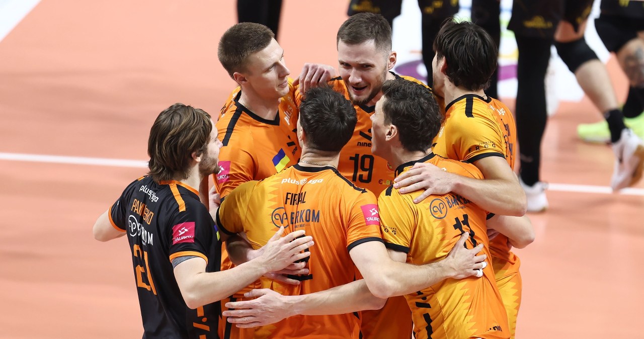 Historyczny wynik blisko. Trener naskoczył na sędziego, seria przerwana