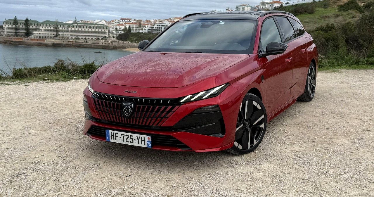 Nowy Peugeot 308 ma pazury i pali 5,5 l/100 km. Oszczędność do 7,4 tys. zł