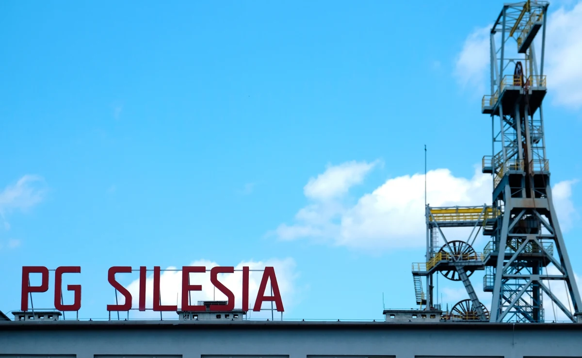 Prywatna kopalnia Silesia w Czechowicach-Dziedzicach na Śląsku zapowiedziała zwolnienia grupowe. Pracę może stracić kilkaset osób.