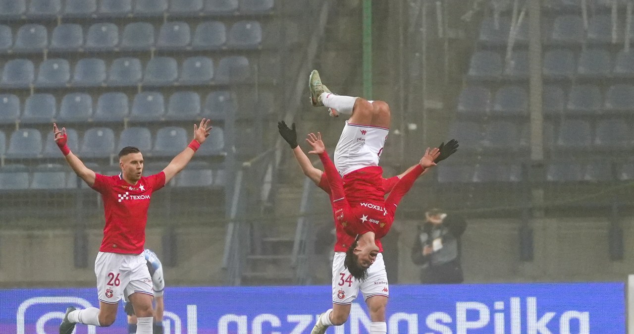 Zabójcze 12 minut w meczu Wisły Kraków. Odpalili fajerwerki