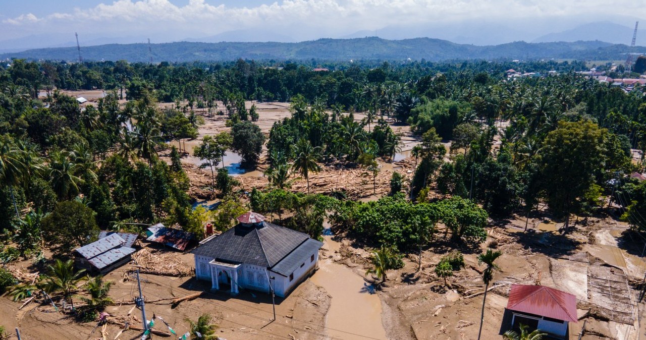 Azja walczy ze skutkami powodzi. Setki ofiar, tragiczny bilans wciąż rośnie