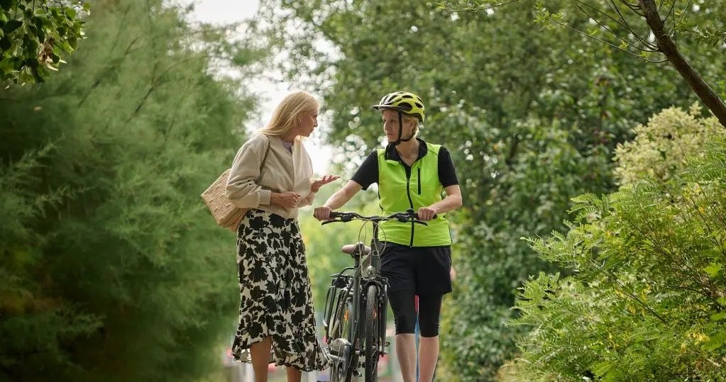 "Na Wspólnej". Odcinek 4125. Grozi im niebezpieczeństwo? Zwyrodnialec nie odpuści