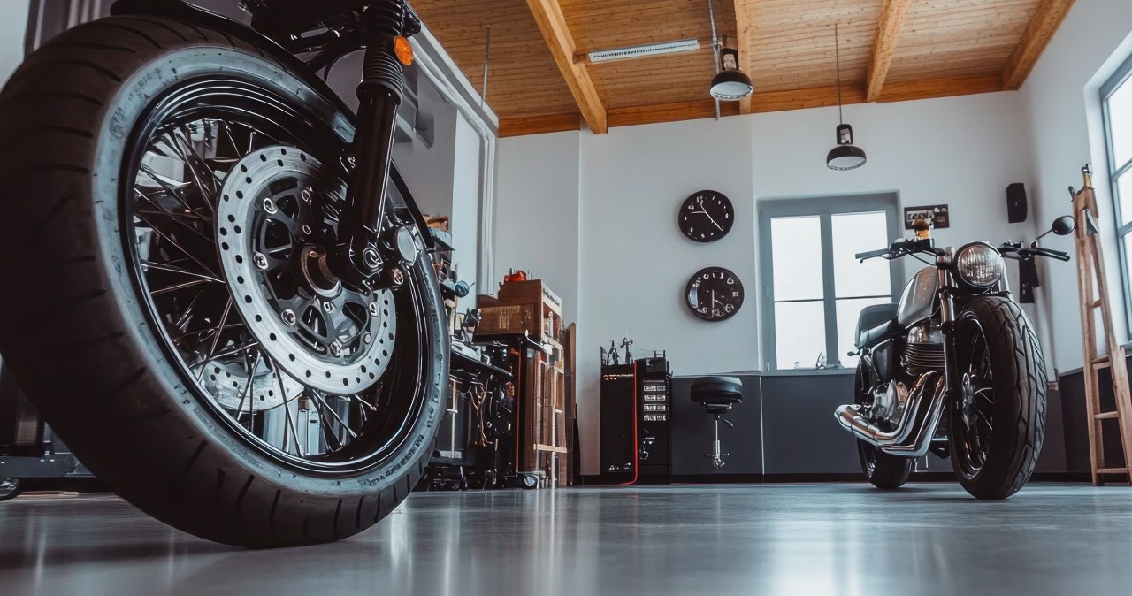 Jak przygotować motocykl do zimy? 4 zasady, aby wiosną silnik odpalił