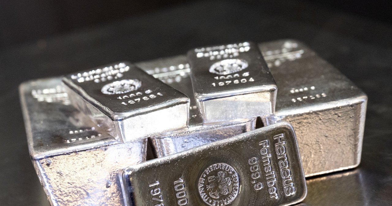 Ceny tego kruszcu biją rekordy. Tempo wzrostu dystansuje złoto i platynę