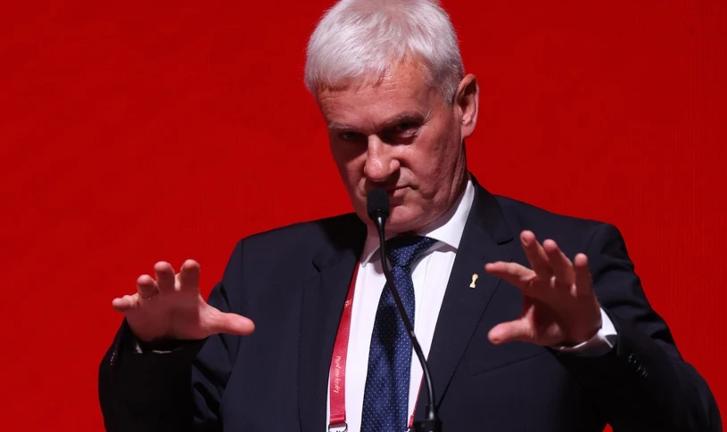 Były szef PZPN nie zamierza milczeć. Staje w obronie kibiców. "To hańba"