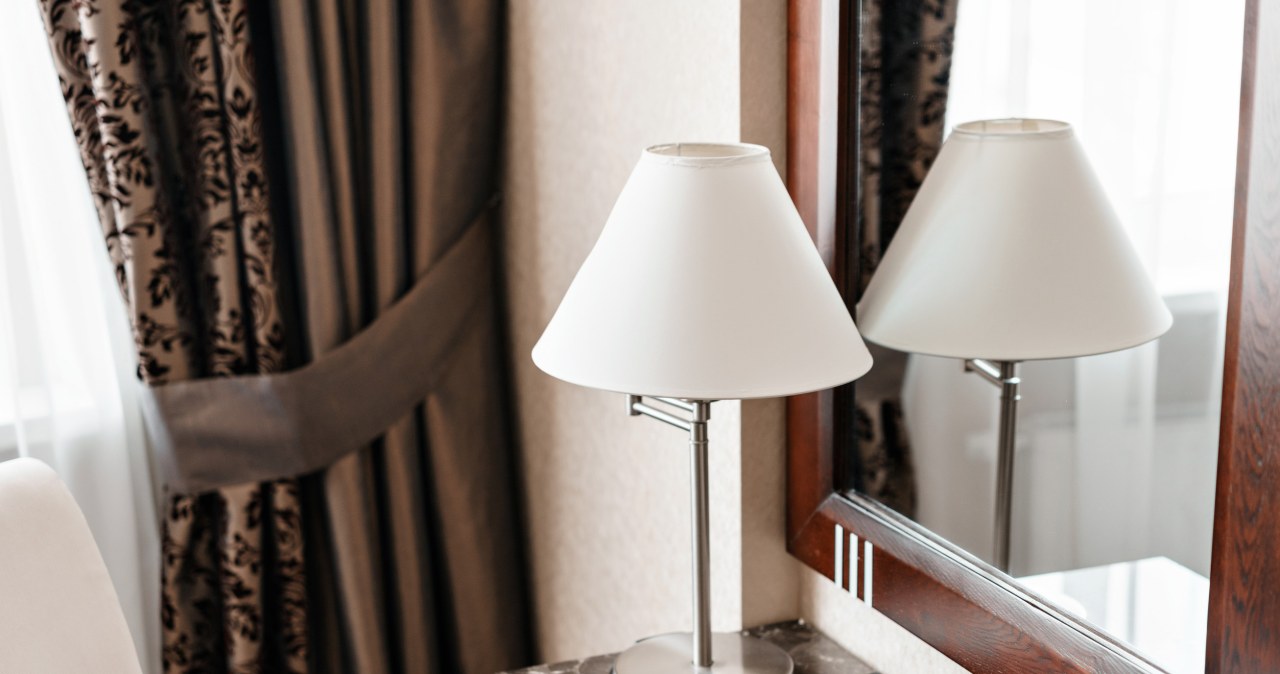 Znikają z nowoczesnych domów. Kojarzą się z babcinym stylem