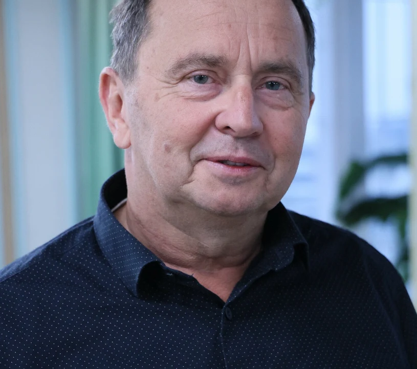 Rozpoczął budowę domu na Teneryfie. Mówi wprost o wyprowadzce