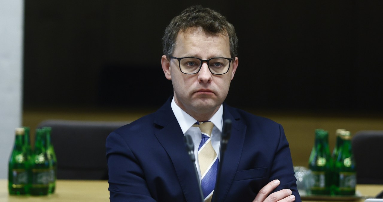 Sprawa azylu dla Romanowskiego. Komisja PE odrzuciła wniosek europosła KO