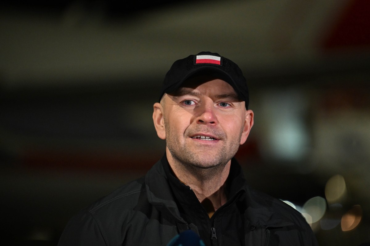 "Mam nadzieję, iż pan premier przeprosi smerfów za te słowa"