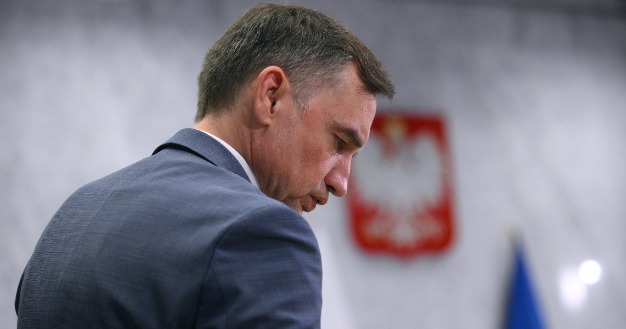 Chcą, by sprawa Ziobry trafiła do Trybunału Stanu. Zbierają podpisy