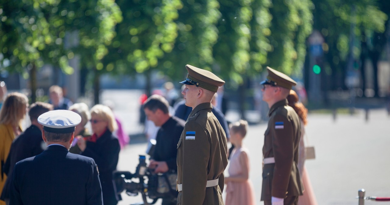 Estonia: Rosyjskojęzyczni poborowi utrudniają szkolenia. Od 2026 roku zmiany w armii
