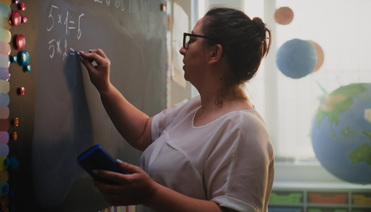 Podwyżki dla nauczycieli potwierdzone. Ile wyniosą nowe stawki?