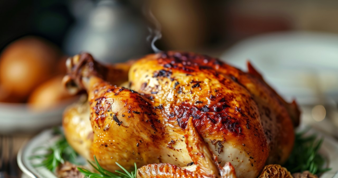 Tak przygotowany kurczak sprawdzi się choćby od święta. Pyszne nadzienie!