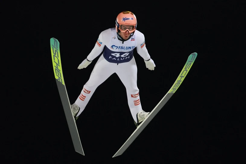 Konkursy w Wiśle za pasem, nagle taki komunikat. Słynny skoczek rezygnuje