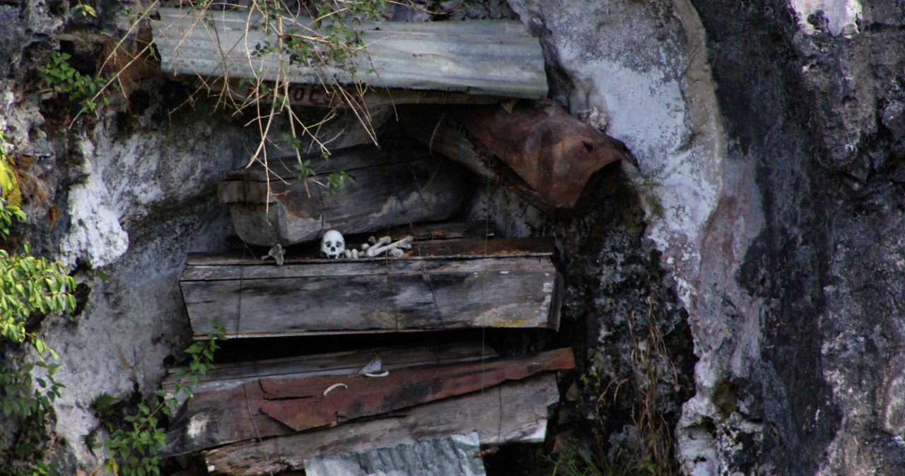 Wiszące trumny w Chinach. Naukowcy odkryli coś dziwnego w DNA