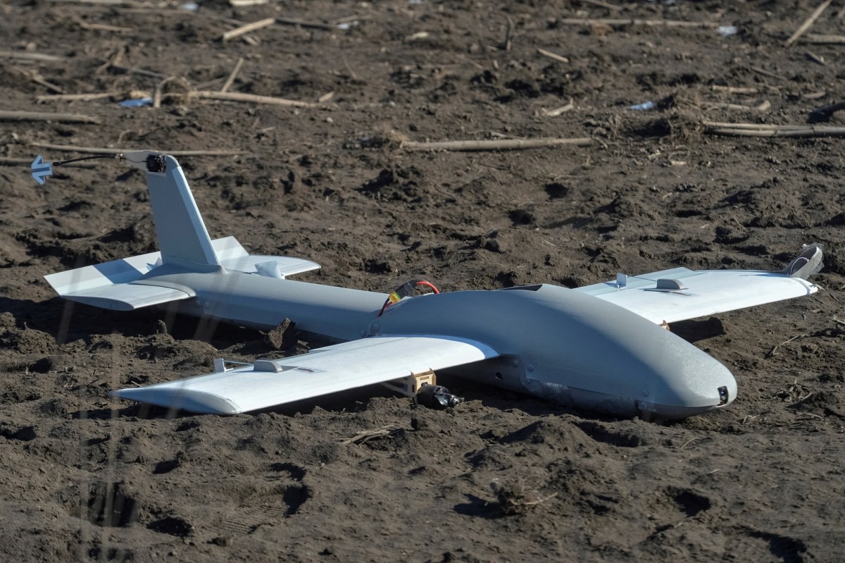 Dron zabawka okazał się maszyną wojskową Rosjan. Trafił na przyczepkę