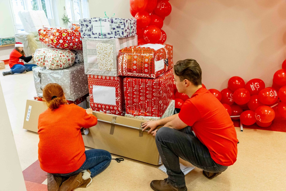 ​Wolontariusz i Wolontariuszka przez wielkie W. Niezwykły apel Szlachetnej Paczki