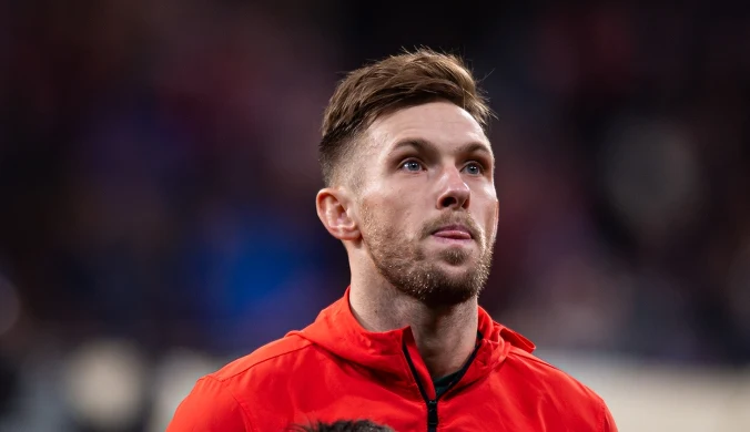 Rybus nie miał wyboru. Spakował walizki i opuścił kraj. W grze była fortuna