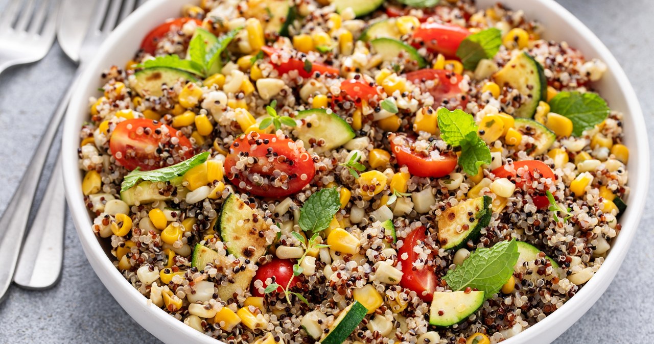 Ta "żelazna" sałatka nasyci cię i doda energii. Smakuje doskonale