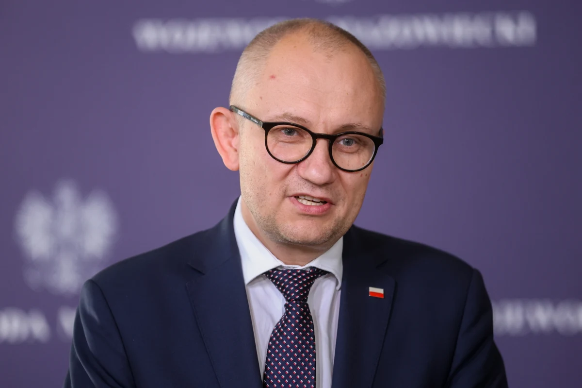 Sejmowi nie udało się odrzucić weta prezydenta ws. ustawy o kryptowalutach. Co dalej z regulacją rynku? Jaki pomysł ma na to prezydent i w jaki sposób przekona do niego rządzących przy postępującej polaryzacji dwóch ośrodków władzy? Czy dojdziemy do konsensusu? Co dalej z ochroną zdrowia? Czy kłopoty z jej finansowaniem to już sprawa polityczna? O to wszystko Krzysztof Ziemiec zapyta swojego gościa, którym będzie Błażej Poboży, doradca prezydenta Karola Nawrockiego.