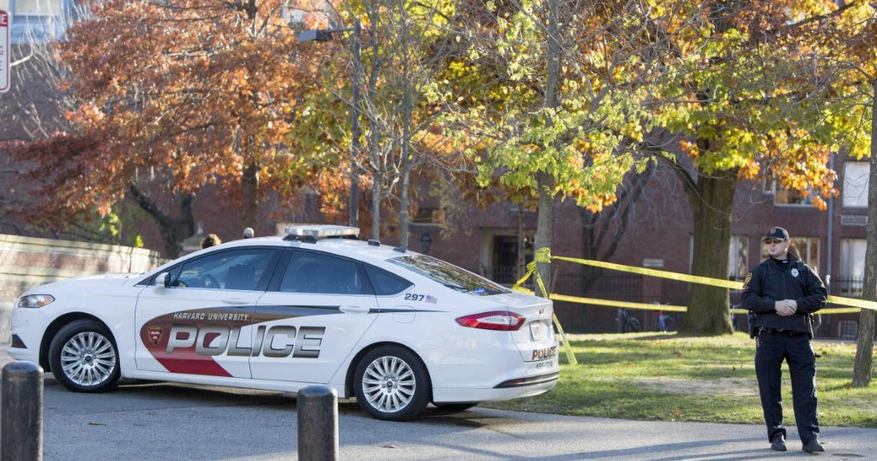 Strzelał z wiatrówki w pobliżu synagogi. Służby USA zatrzymały profesora