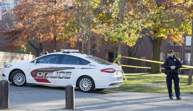 Strzelał z wiatrówki w pobliżu synagogi. Służby USA zatrzymały profesora