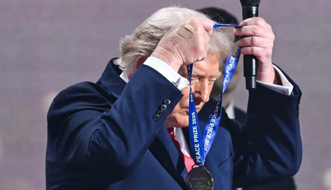 Donald Trump odebrał nagrodę i się zaczęło. Burza w sieci