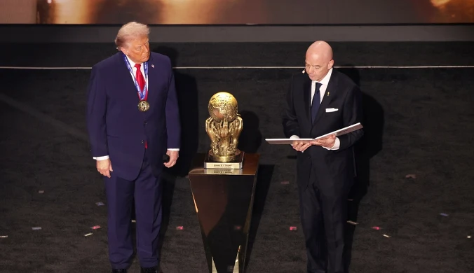 Takiego cyrku jeszcze nie było. Żenada i losowanie pod przepowiednię Urbana