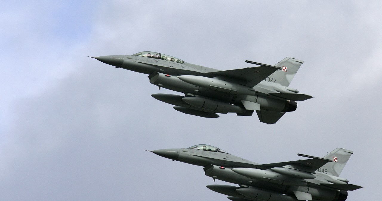 wiadomości,aktualności,Interia Zmasowany atak Rosji na Ukrainę, pilny komunikat wojska. Polska poderwała myśliwce.