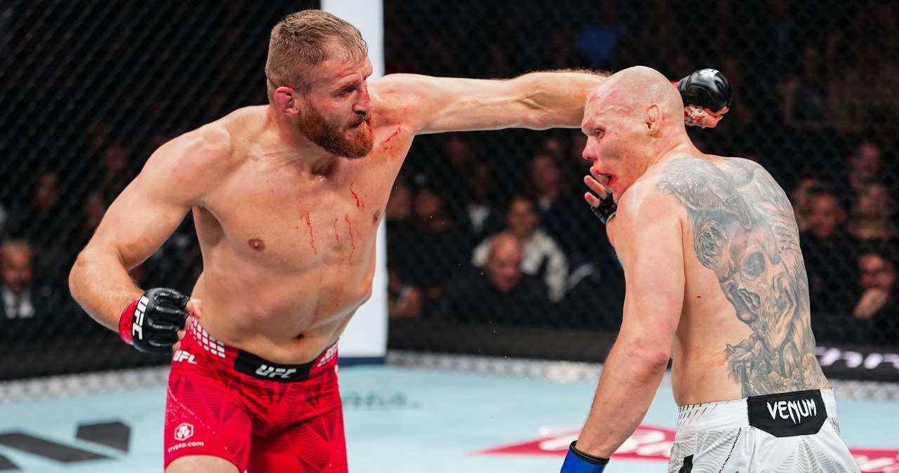 Szalona końcówka walki Błachowicza. Polała się krew, to już czwarty raz