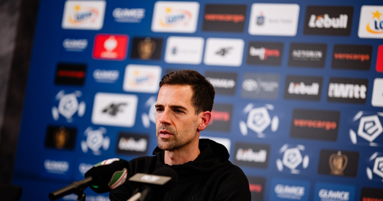 Trener Legii przemówił po porażce. Zwrócił się do kibiców. Koszmar trwa