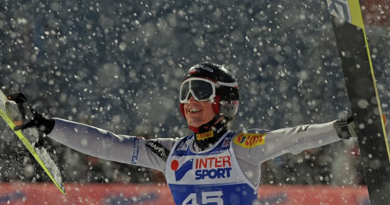 Stoch czekał na to 7 lat. Tak spełnił marzenie. Chwilę wcześniej kibice zamarli