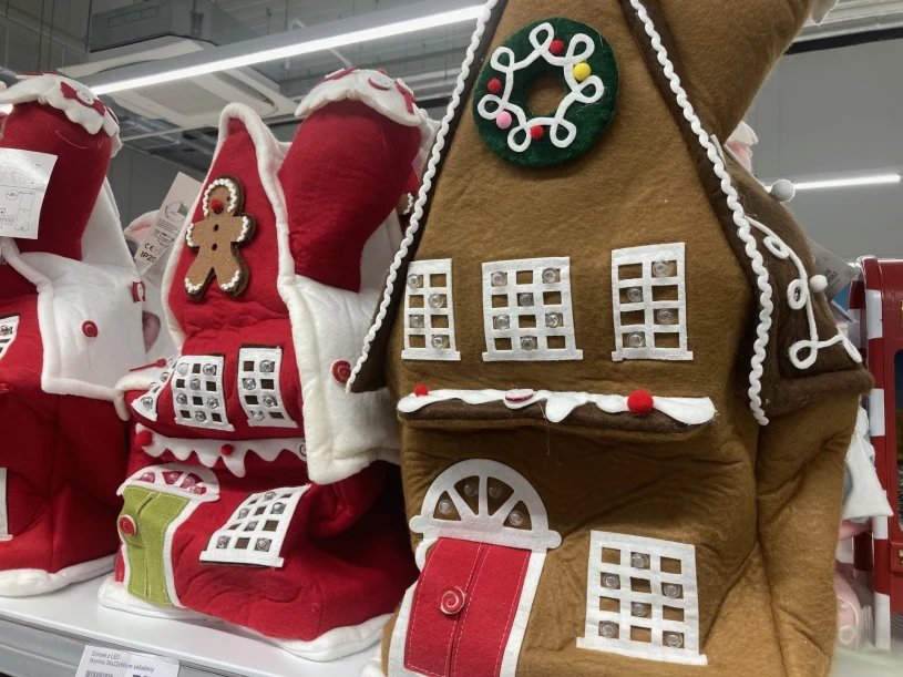 Festiwal tandety i brzydactwa na działach świątecznych. Kto to kupuje?