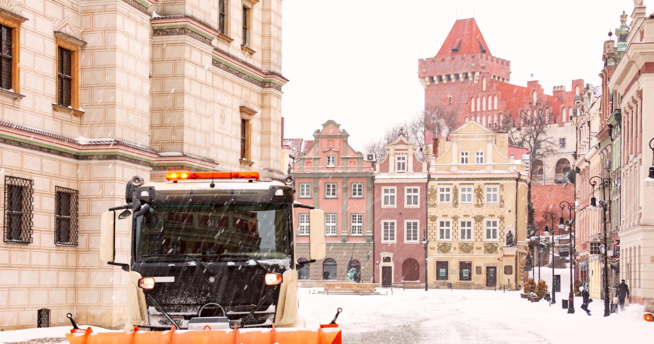 To polskie miasto znają wszyscy. Pod śniegiem jest nie do poznania