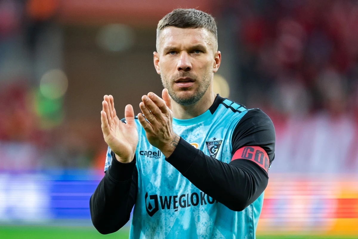 Lukas Podolski, mistrz świata z 2014 roku, poprzez swoją spółkę LP Holding GmbH nabył 8,3 procent akcji Górnika Zabrze. Tym samym stał się drugim największym udziałowcem klubu, zaraz po samorządzie Zabrza. To kolejny krok w zaangażowaniu piłkarza w rozwój śląskiego zespołu.
