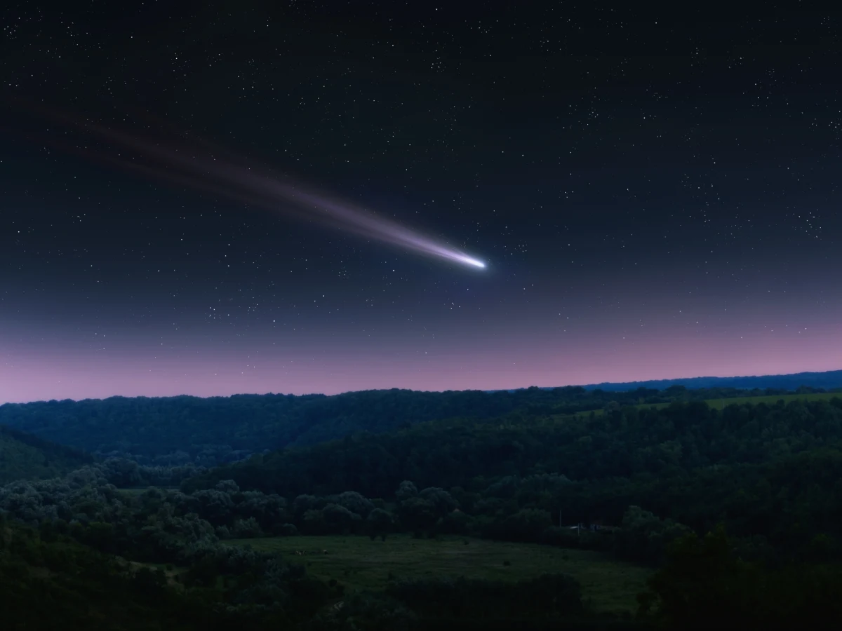 Tajemnica Gwiazdy Betlejemskiej od wieków fascynuje zarówno naukowców, jak i miłośników astronomii oraz teologii. Przez lata powstały setki hipotez próbujących wyjaśnić, czym była niezwykła jasność opisana w Ewangelii św. Mateusza, która miała prowadzić Mędrców ze Wschodu do miejsca narodzin Jezusa. Teraz, na łamach prestiżowego czasopisma naukowego, pojawiła się nowa, zaskakująca teoria, która rzuca zupełnie inne światło na to biblijne zjawisko.