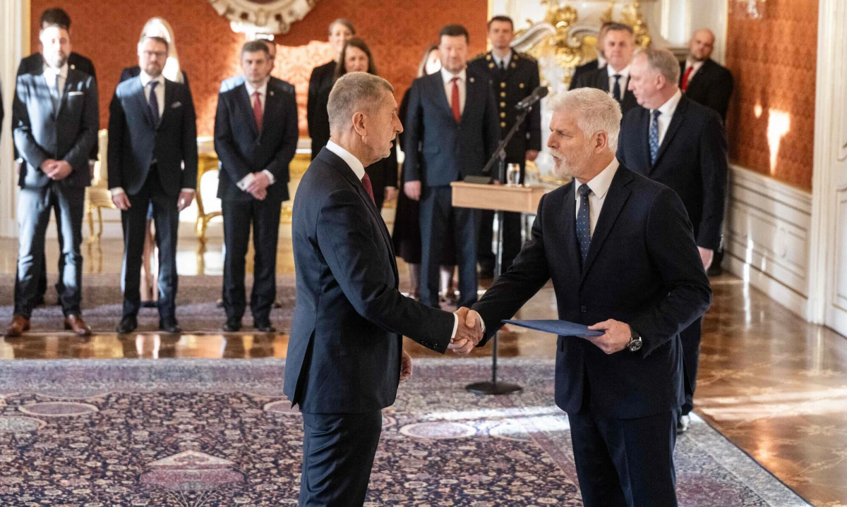 Andrej Babisz, lider ruchu ANO, został mianowany przez prezydenta Czech Petra Pavla na stanowisko premiera. Podczas uroczystości zaprzysiężenia głowa państwa podkreśliła, że nowy szef rządu spełnił warunki dotyczące przejrzystości w sprawie konfliktu interesów.