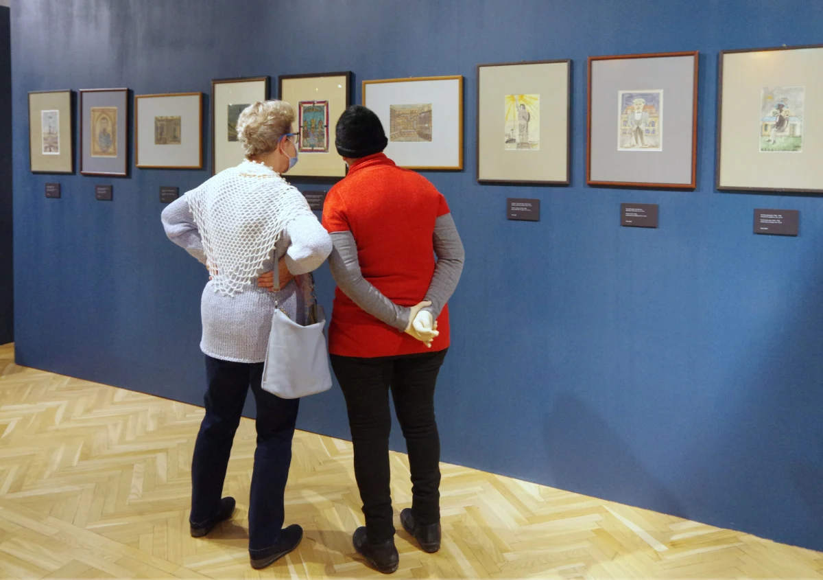 W Muzeum Domu Rodzinnym Jana Pawła II w Wadowicach od środy można oglądać wystawę dzieł Nikifora Krynickiego, jednego z najwybitniejszych przedstawicieli polskiej sztuki naiwnej. Ekspozycja "Nikifor. Matejko z Krynicy" prezentuje wybrane prace artysty, pochodzące ze zbiorów Centrum Kultury w Krynicy-Zdroju.