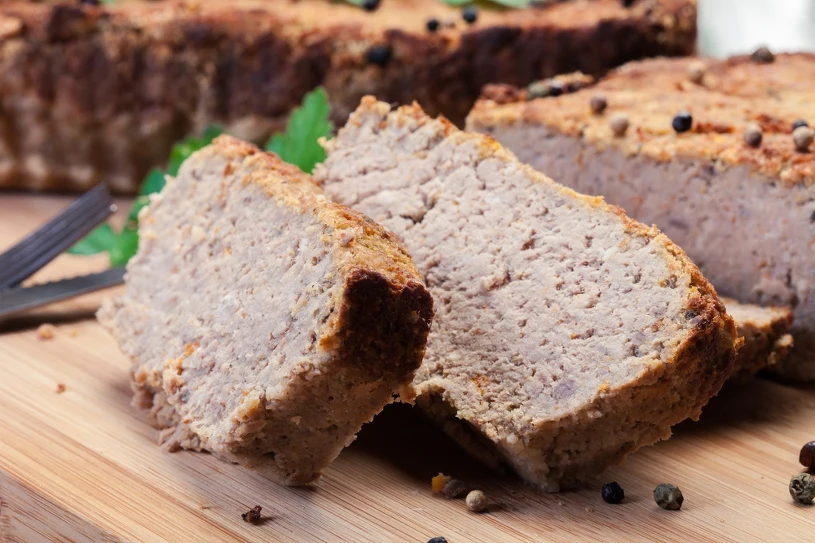 Z jakiego mięsa zrobić świąteczny pasztet? Oto najlepsza opcja