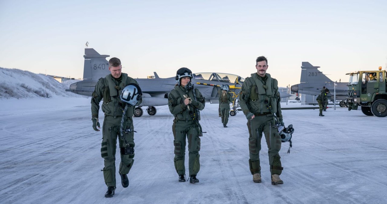 Szwecja. Księżniczka Wiktoria odbyła szkolenie wojskowe. Leciała myśliwcem