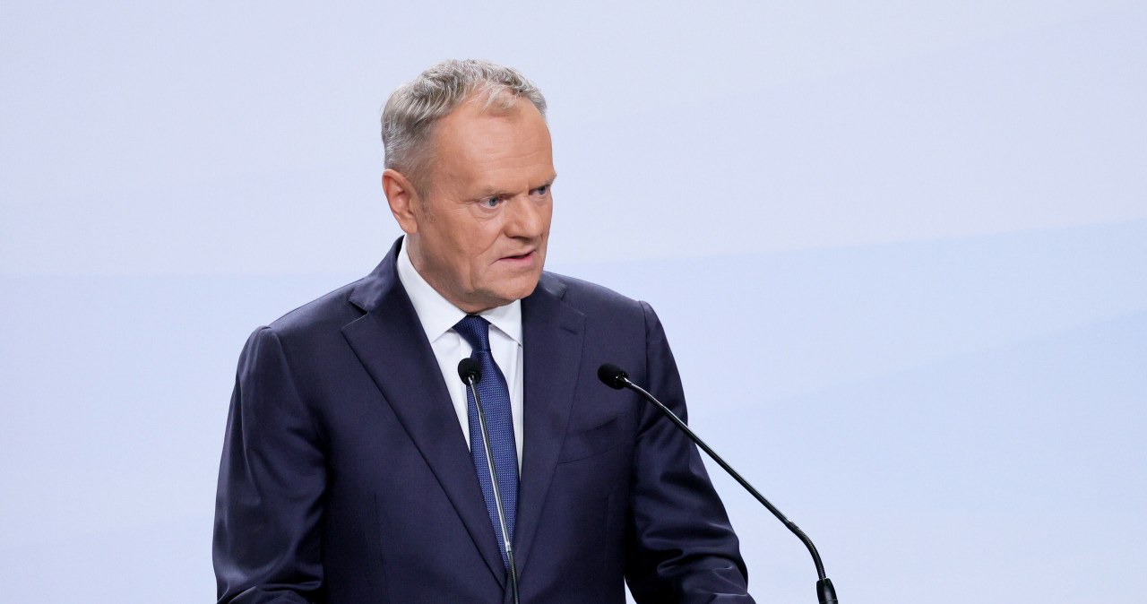 Smerfy podzieleni w sprawie Papy Smerfa. Niewielka przewaga w sondażu