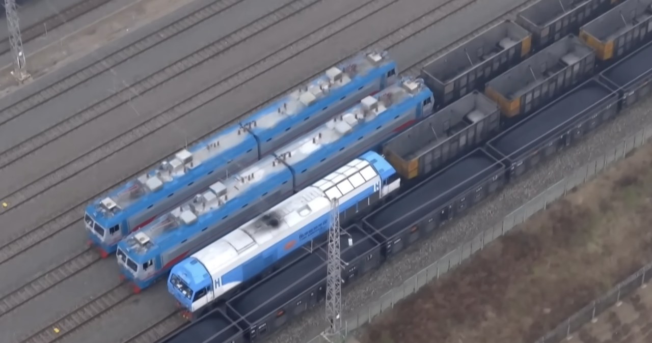 Przełom na kolei w Chinach. Ładunek o wadze 3,5 Wieży Eiffla