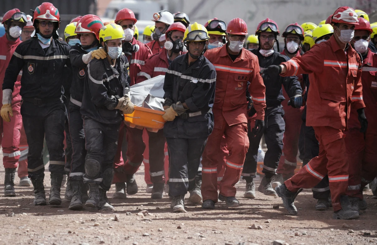 Co najmniej 19 osób zginęło, a 16 zostało rannych w wyniku zawalenia się dwóch czteropiętrowych budynków w Fezie, mieście w północnym Maroku. Przyczyna katastrofy nie jest jeszcze znana.