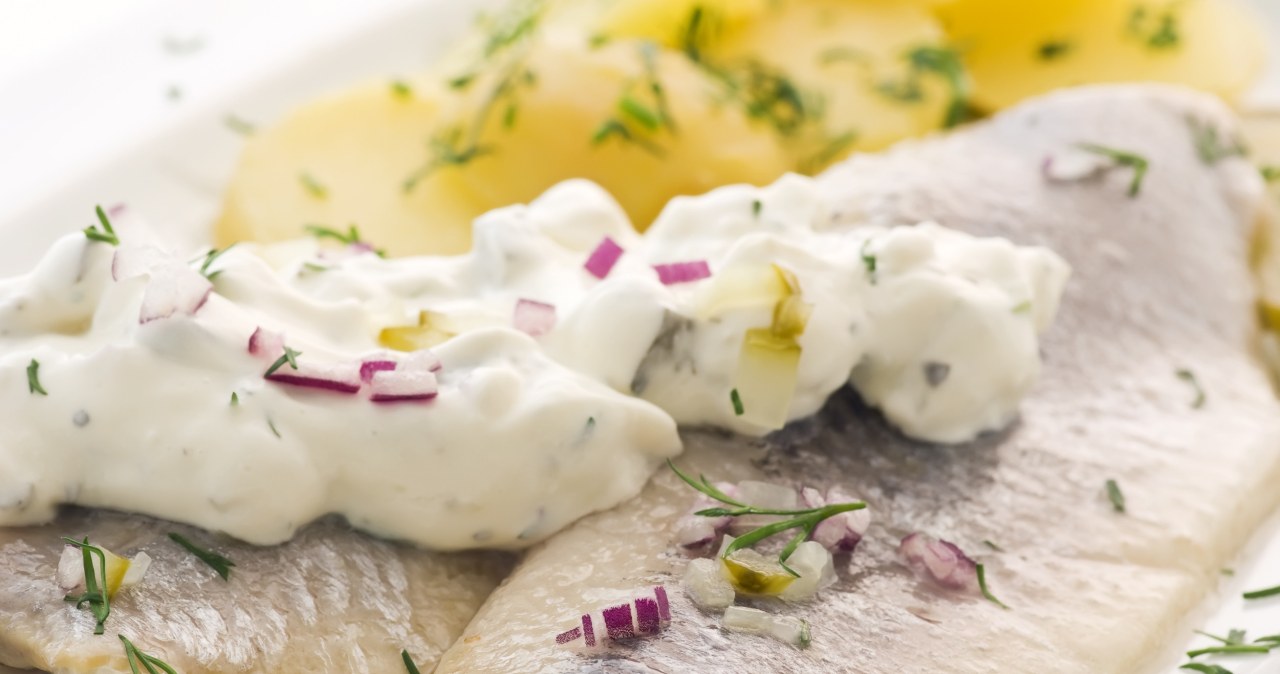 Śledzie będą rozpływać się w ustach. Potrzebują jednego składnika