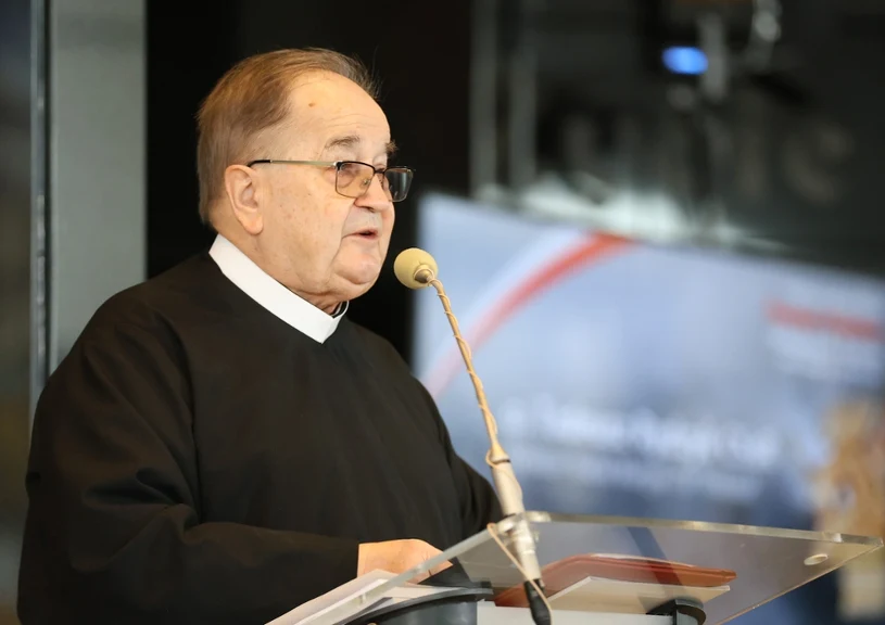 Ojciec Tadeusz Rydzyk zjawił się w prokuraturze. Chodzi o jego fundację