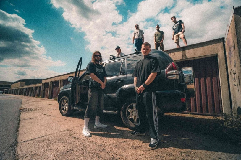 "Wściekłość i młodzieńczy gniew". Co szykuje metalowa ekipa z Warszawy?