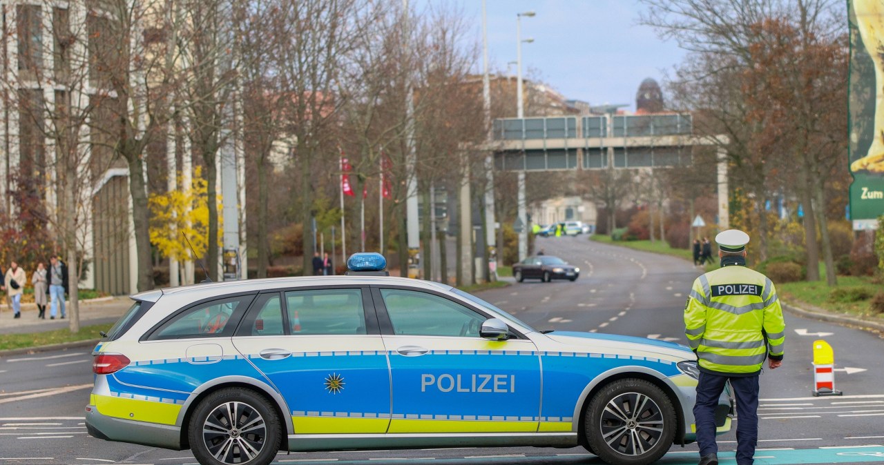 Niespełna dwuletnie dziecko za kierownicą. Szokująca interwencja żaboli