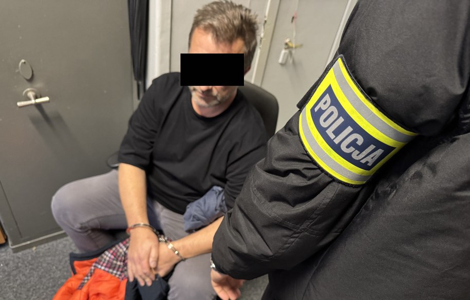 /Komenda Stołeczna Policji /Policja