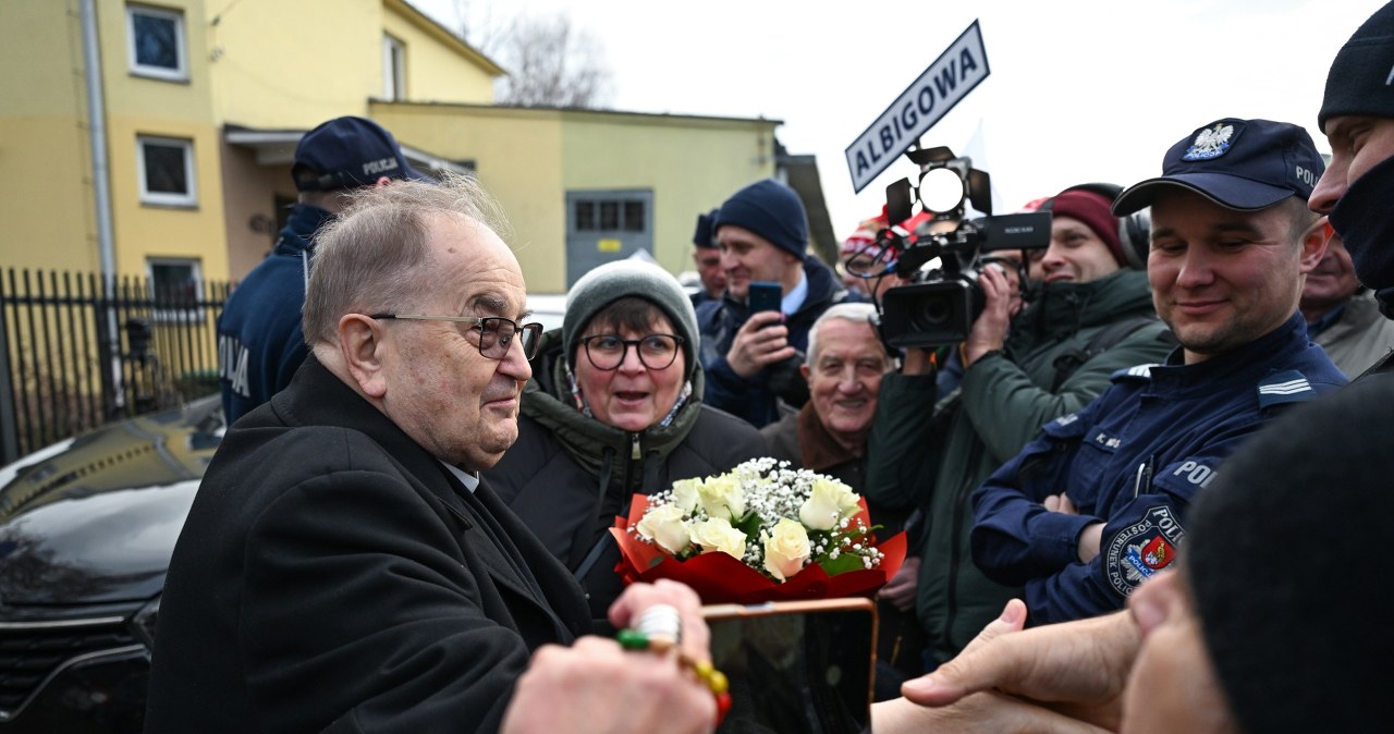 Koniec przesłuchania o. Tadeusza Rydzyka. Prokurator wskazuje dalsze kroki